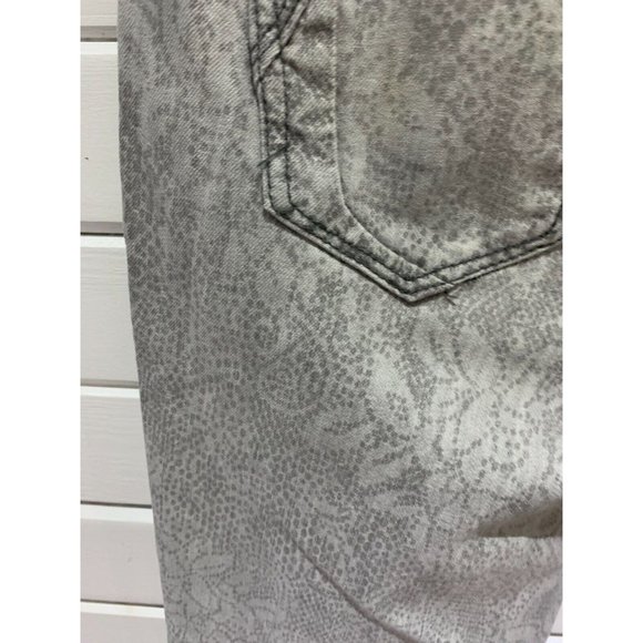 Cartise Gray washed leopard floral Straight star button Women's Sz 10 Jeans 29" - Picture 5 of 13